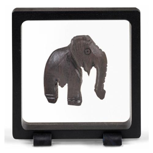 Magic Floating Frame - inner dimensions 75x75mm - overall size 90x90x20mm